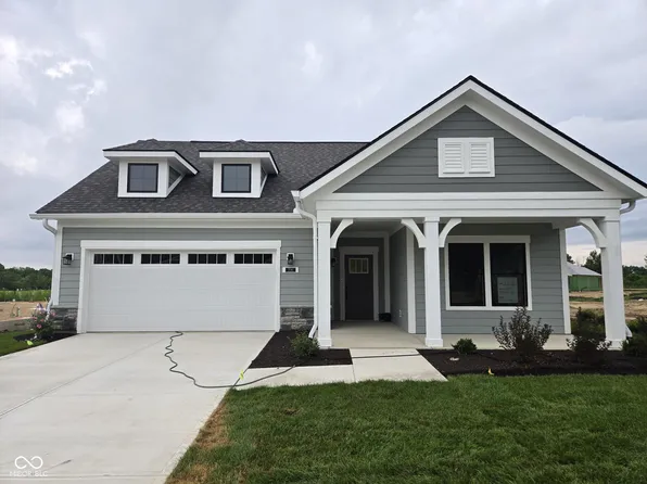 7091 Yosemite Dr, Zionsville, IN 46077