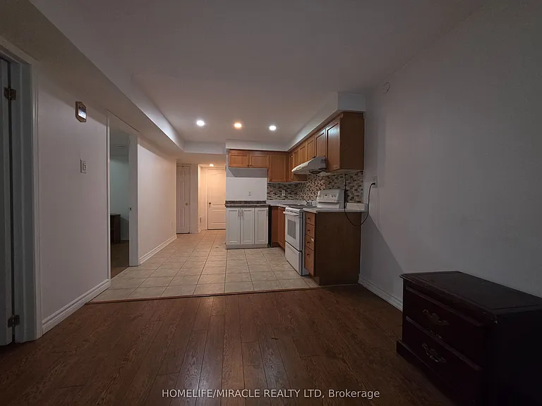 59 Rollingwood Dr #BASEMENT — Photo 14