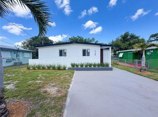 1749 NW 152nd St, Miami Gardens, FL 33054