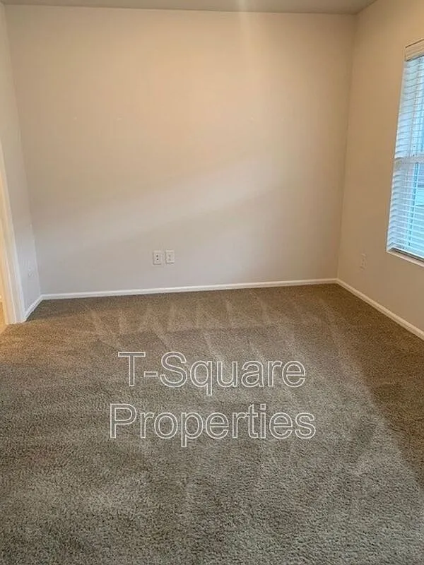 2 bed, 2.5 bath, 1425 sqft, $2,700 — Photo 4