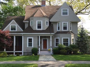 12 Rockledge Rd, Newton, MA 02461