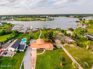 6905 Hugh Dr, Panama City, FL 32404