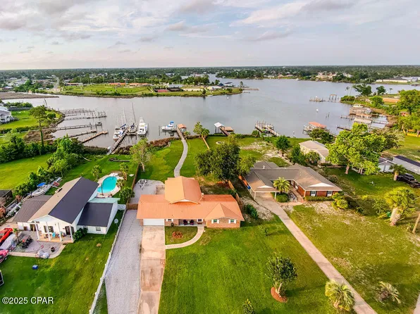 6905 Hugh Dr, Panama City, FL 32404