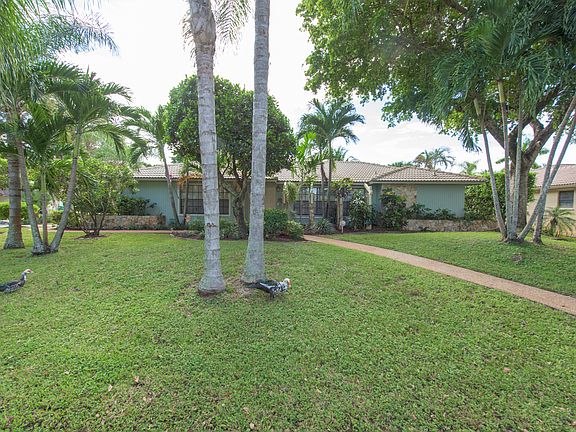 2nd image of 10842 NW 17th Pl