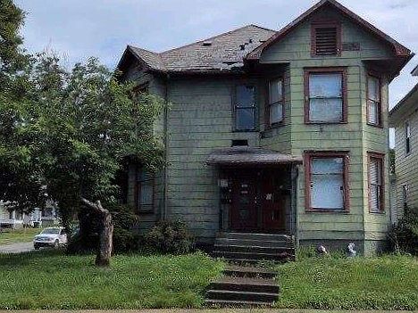 4th image of 903 Beatty Ave