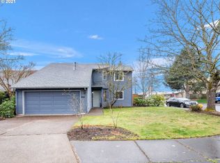 8715 SW Stratford Ct, Tigard, OR 97224