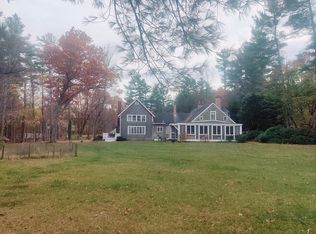 151 Plymouth St, Halifax, MA 02338