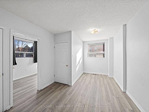 5th image of 234 Rochester St