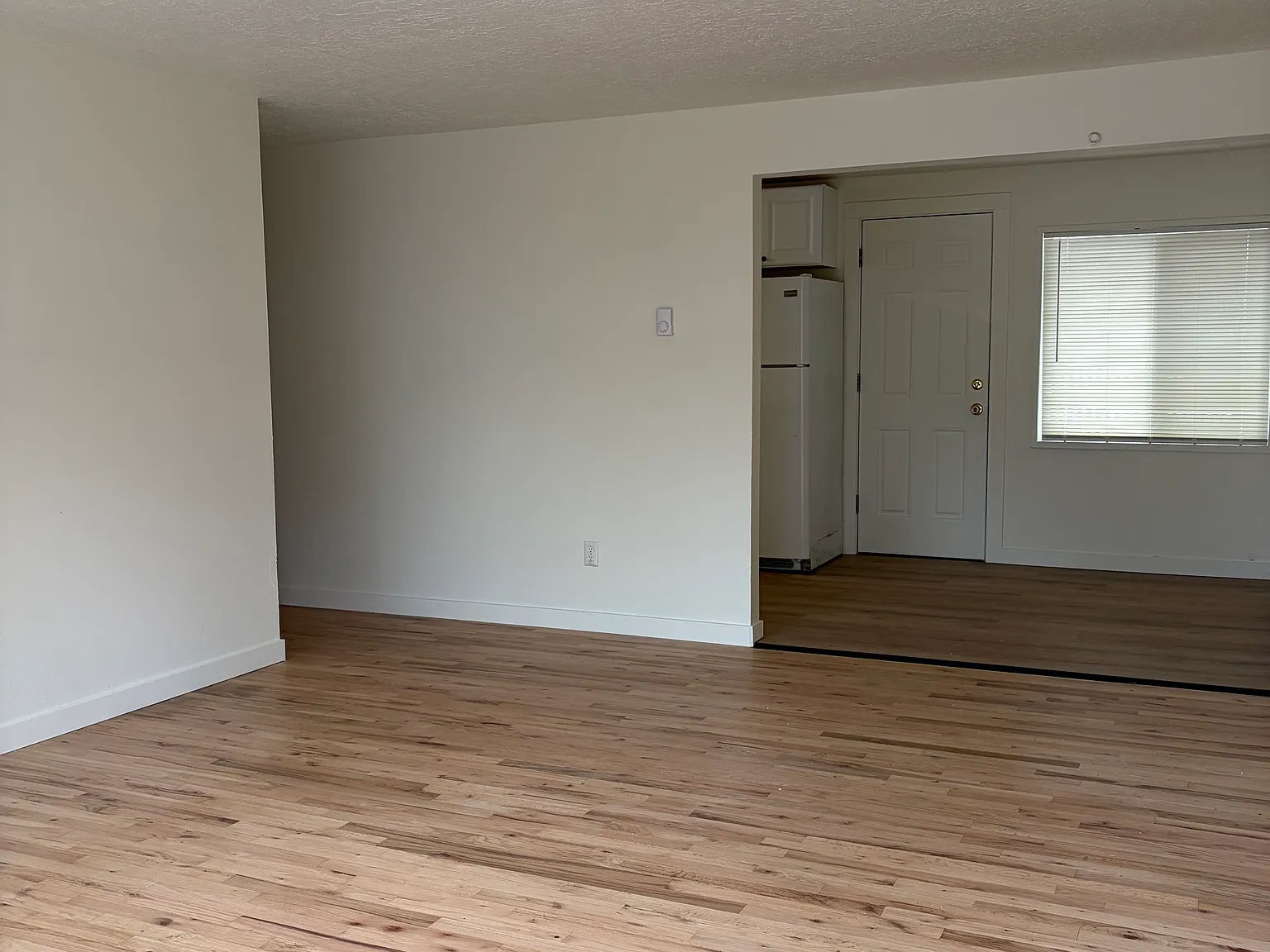 3 bed, 1000 sqft, $1,850 — Photo 4