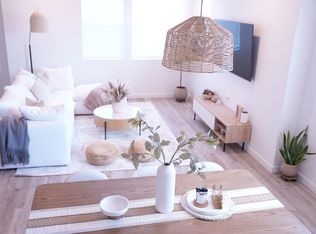 2466 Channel Dr #105, Ventura, CA 93003