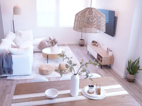 2466 Channel Dr #105, Ventura, CA 93003