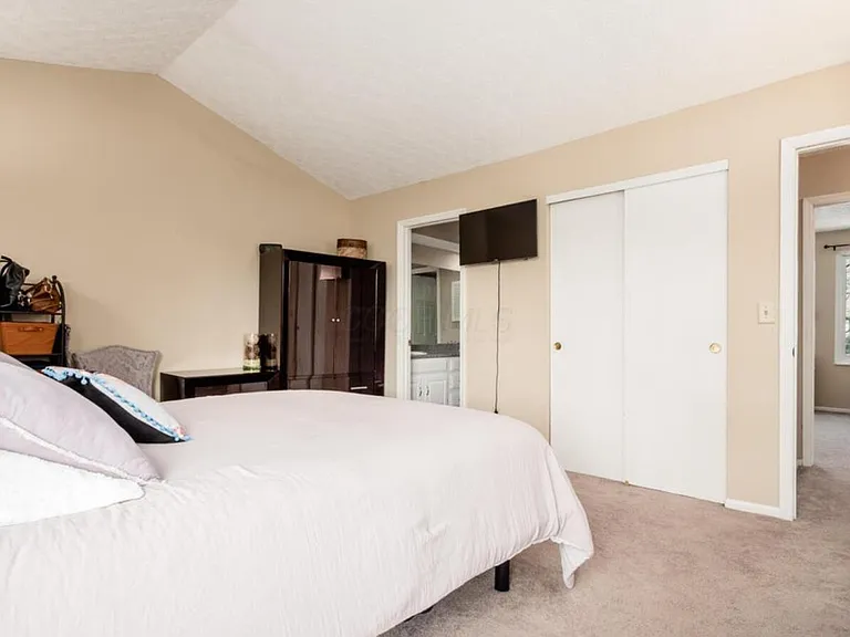 6985 Muirfield Dr — Photo 11