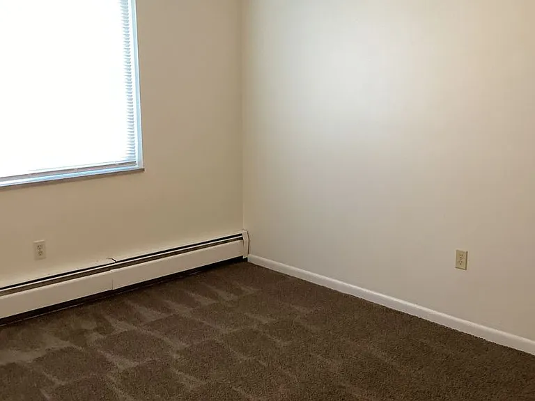 Brush Apartment — Photo 6