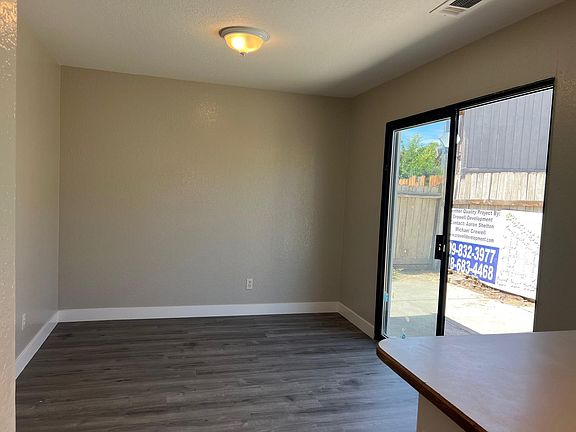 3rd image of 495 Allisha Ln