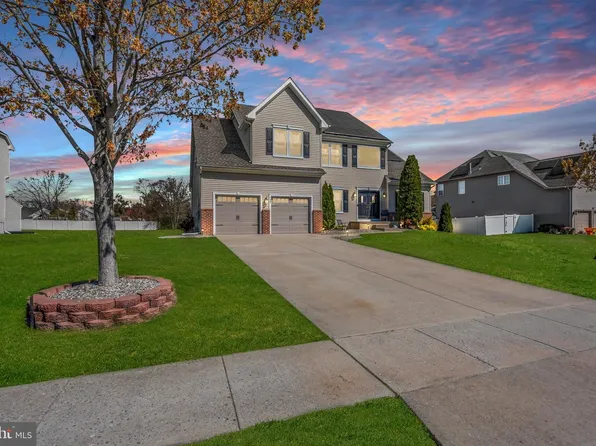 159 Desilvio Dr, Sicklerville, NJ 08081