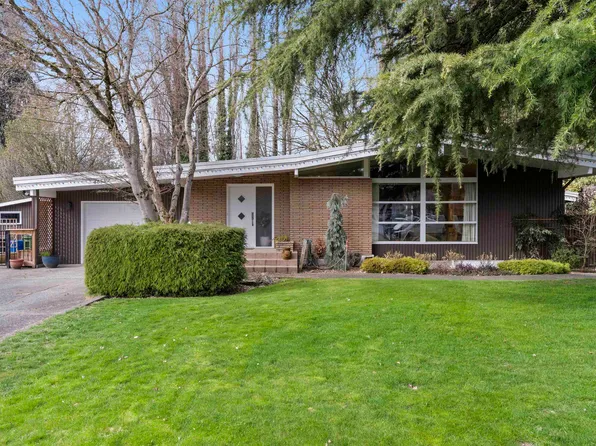46589 Riverside Dr, Chilliwack, BC V2P 3M1