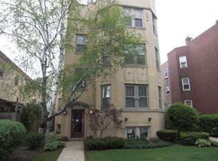 411 Park Ave APT 2, River Forest, IL 60305