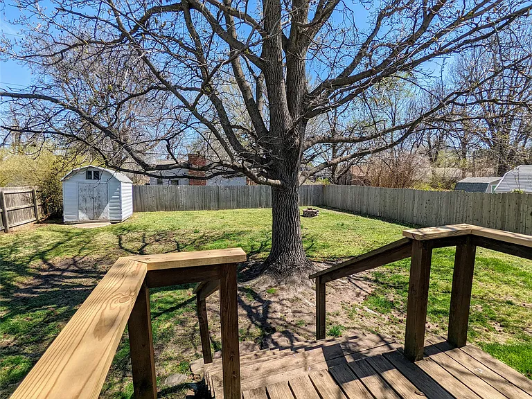 1317 S Darlington Ave — Photo 26