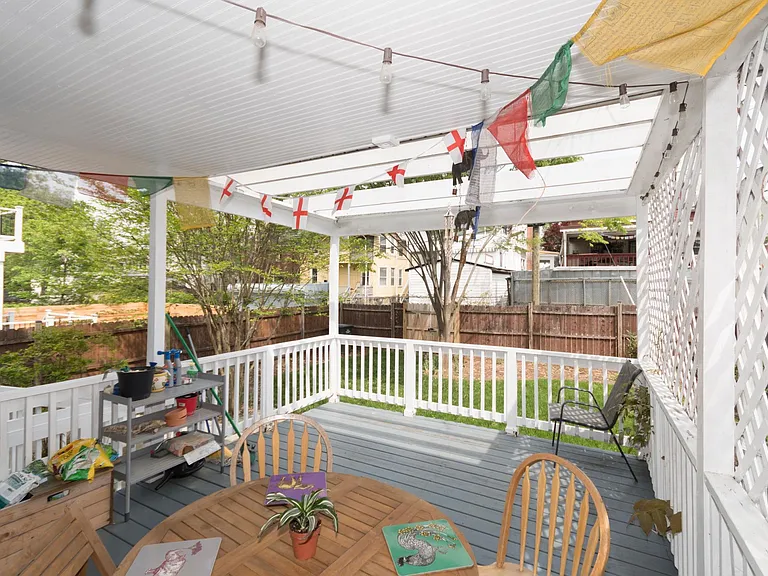 1205 Delafield Pl NW — Photo 2