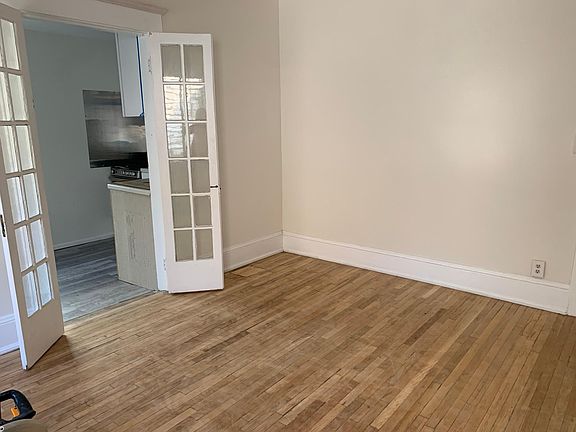 4th image of 1825 Brea Ave #3