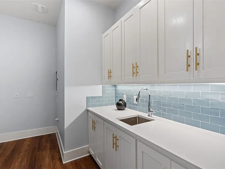 1801 Alta Vista Ave #C — Photo 15