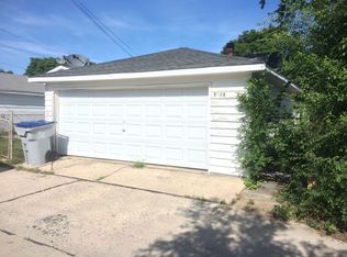 5915 N 79th St, Milwaukee, WI 53218