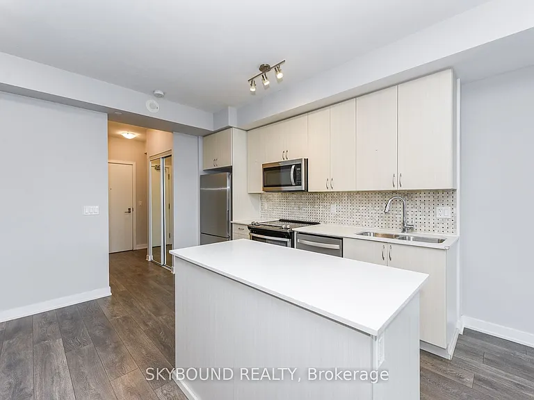 4655 Glen Erin Dr #210 — Photo 6