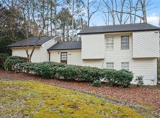 2060 Lost Forest Ln SW, Conyers, GA 30094