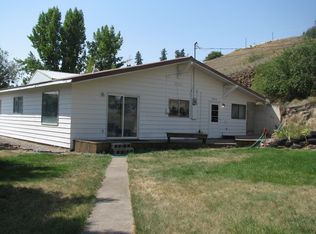 306 S West St, Colfax, WA 99111