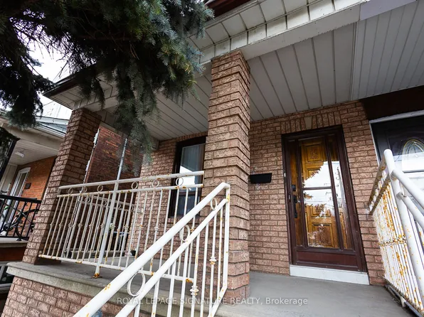 1149 Dufferin St, Toronto, ON M6H 4B7