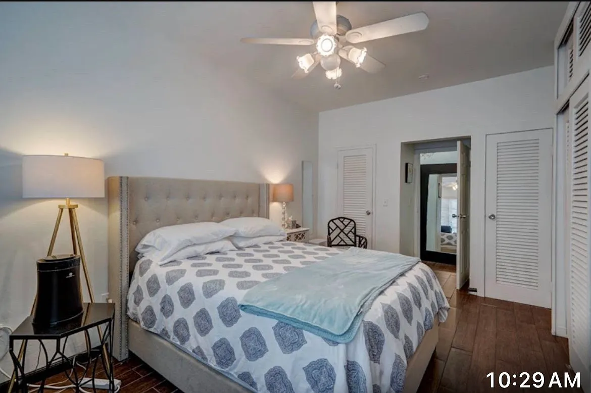 4710 Pine Tree Dr — Photo 3