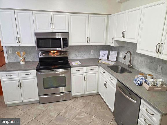 3rd image of 2900 N Leisure World Blvd APT 211