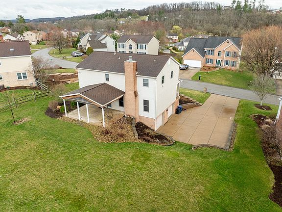 5th image of 1032 Calmar Dr