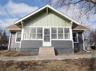 4701 Hickman Rd, Des Moines, IA 50310