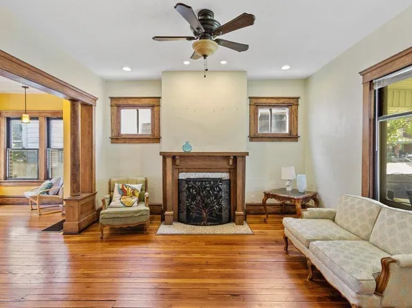 2480 N 4th St, Columbus, OH 43202