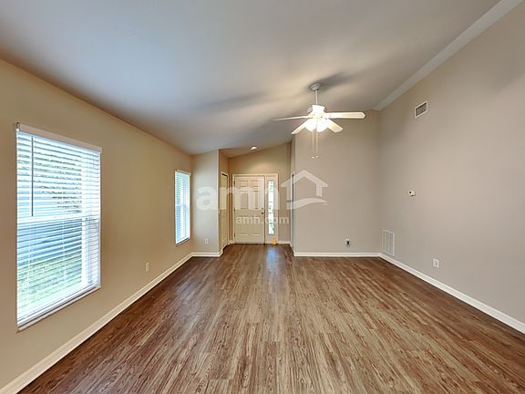 3rd image of 5024 Anclote River St