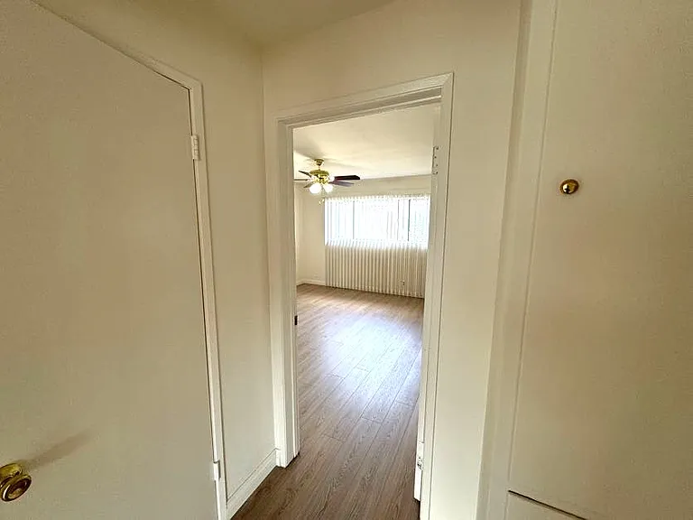 1394 Springfield St #D — Photo 11