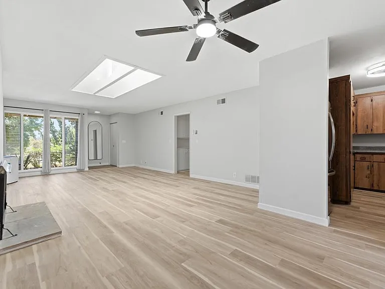 9320 Earl St #33 — Photo 5