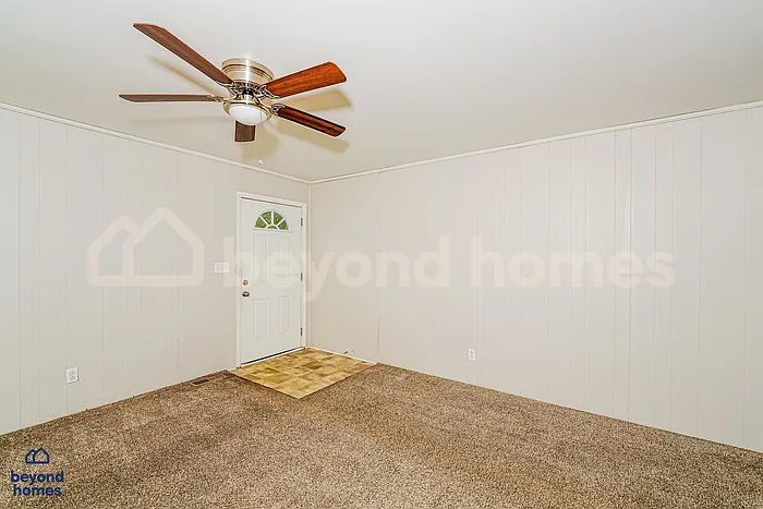1225 Birchwood St — Photo 6