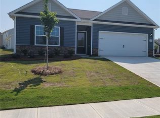 123 Macintosh Dr, King, NC 27021