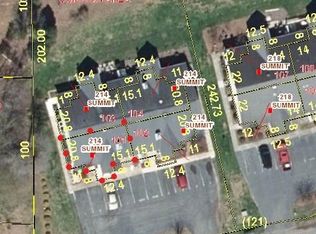 214 Summit Ct #101, Walnut Cove, NC 27052