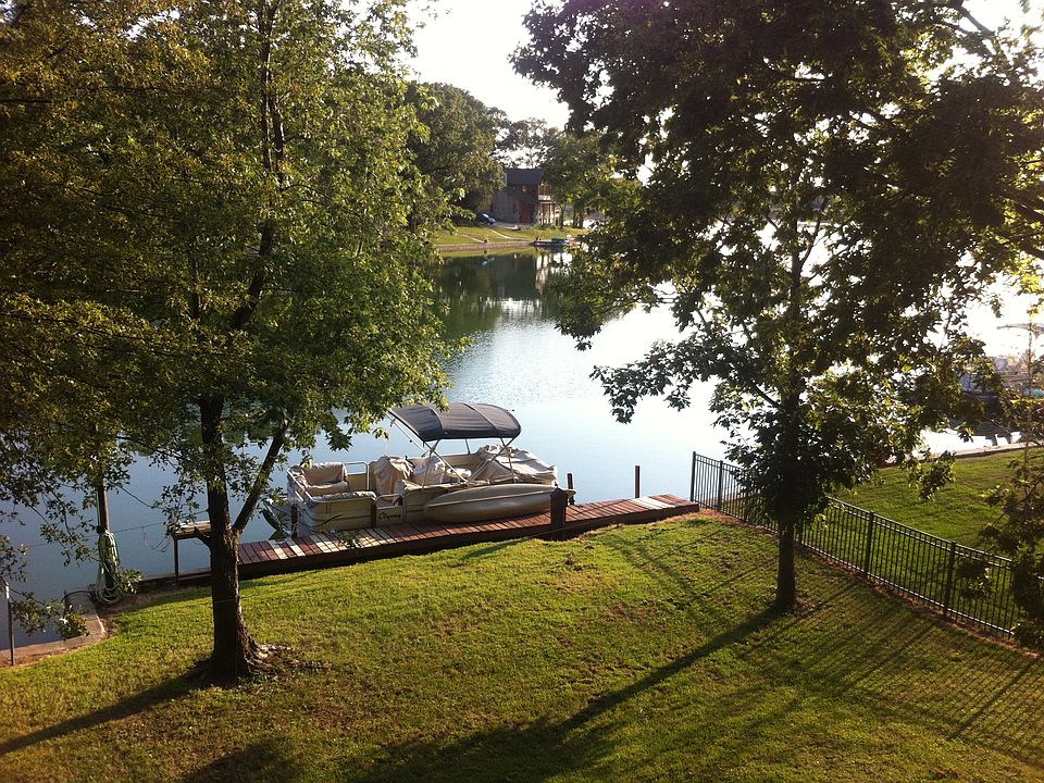 Deck-Partial View
