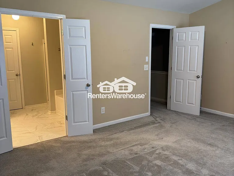 5021 Sherwood Way — Photo 17