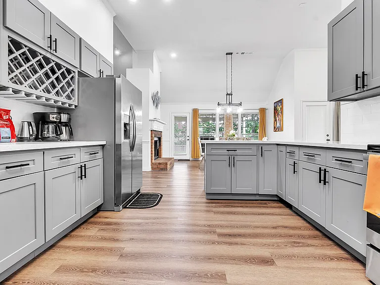 7650 Hedgington Dr — Photo 12