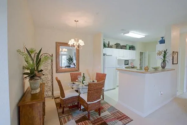 1 Preserve Ave — Photo 2