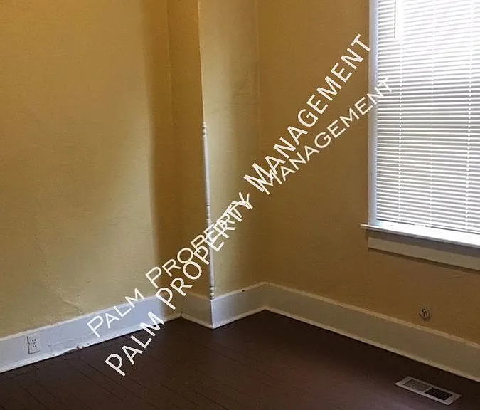1013 E Park Ave — Photo 21