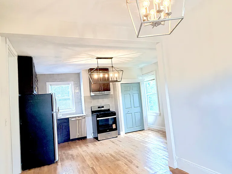 96 Jamaica St #2 — Photo 1