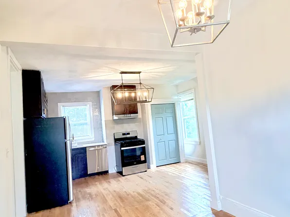 96 Jamaica St #2, Boston, MA 02130
