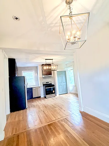 96 Jamaica St #2 Photo 1