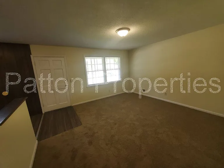 2025 Apple Valley Rd #A & B — Photo 3